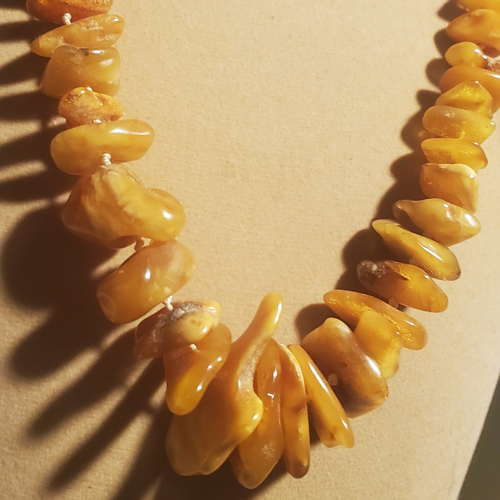 Vintage Amber Necklace Genuine Yellow Amber 28" Long 48 Grams